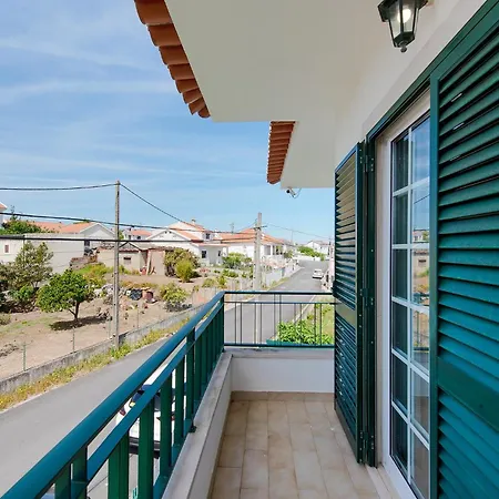 Holiday home Lisbon Coastal Retreat *