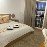 Lisbon Coastal Retreat * Charneca (Setubal)