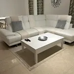 Lisbon Coastal Retreat * Charneca (Setubal)