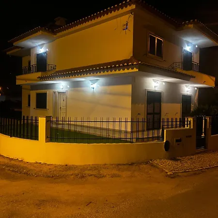 Lisbon Coastal Retreat *