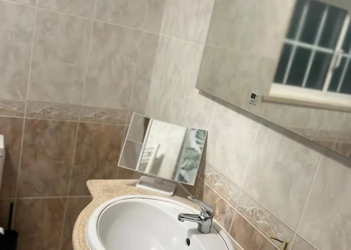 Lisbon Coastal Retreat 沙尔内卡