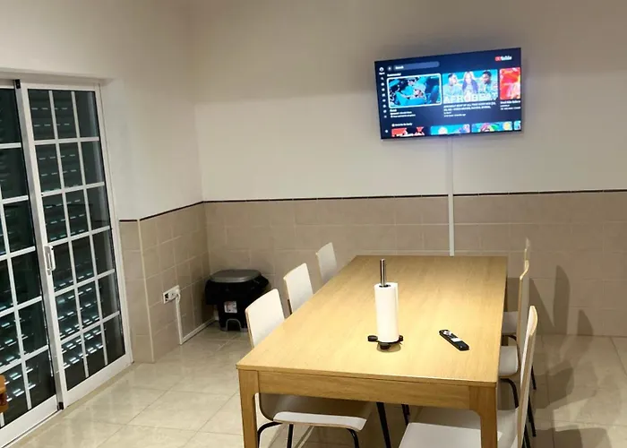 Lisbon Coastal Retreat